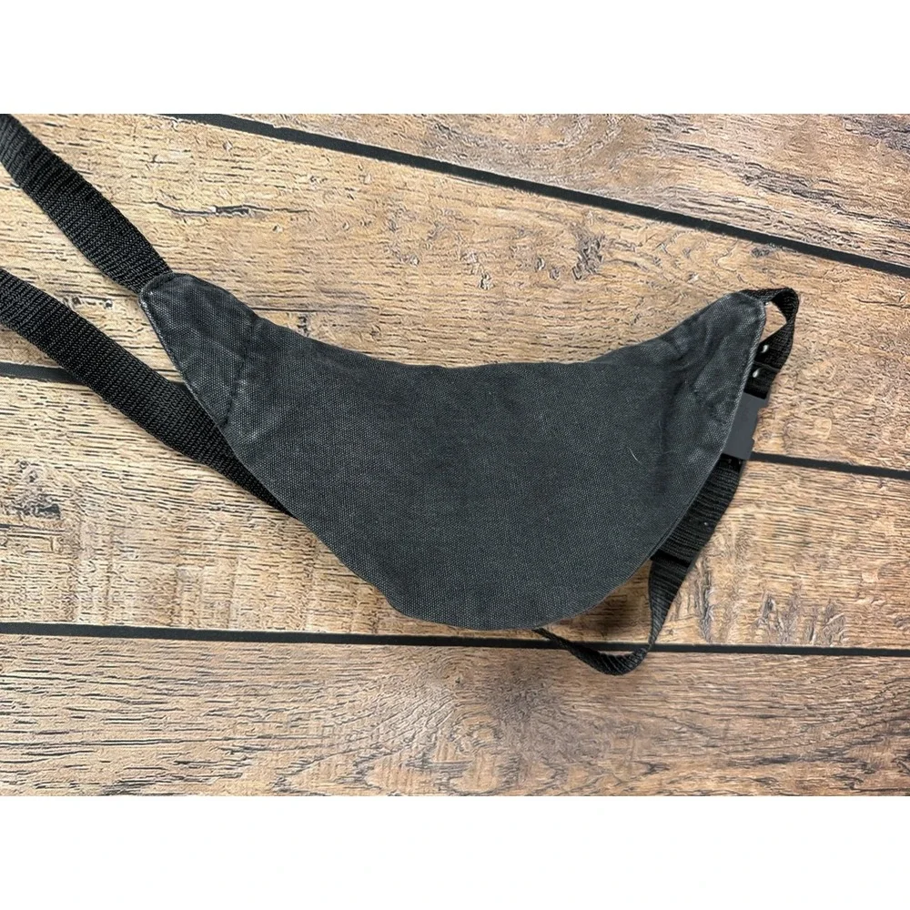 Disney Disneyland Fanny Pack Black Embroidered Logo Nifco Buckle